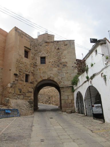 Cáceres, Spanien, Stadttor Puerta del Río, del Concejo oder Arco del Cristo