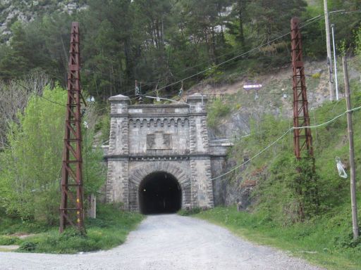 Canfranc-Estación, Spanien, geschlossener Eisenbahntunnel nach Frankreich