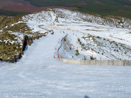 Skigebiet, La Pinilla, Spanien, Abfahrt vom Schlepplift Pinilla II