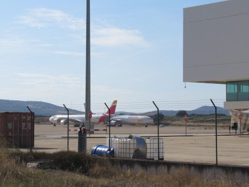 Ciudad Real, Flughafen CQM, Spanien, Iberia Airbus A340-600 Maschinen im November 2025