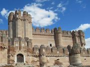 Burg, Coca, Spanien, Außenansicht Castillo de Coca, Calle de la Ronda del Castillo, 40480 Coca