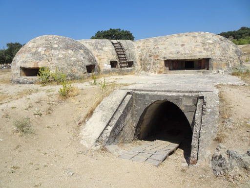 Colmenar del Arroyo, Spanien, Blockhaus 13, Bunker, Eingang zum Bunker