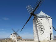 Historische Windmühlen, Consuegra, Spanien