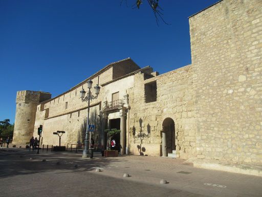 Alcázar de los Reyes Cristianos, Córdoba, Spanien, Außenansicht und Eingang an der Avenida del Alcázar