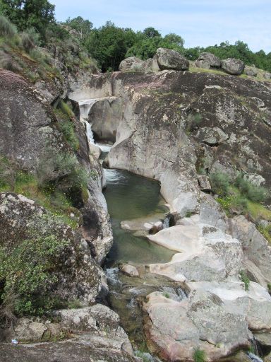 Cuacos de Yuste, Spanien, Paraje de Las Ollas, Aussichtspunkt Wasserfall