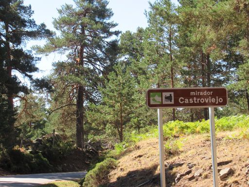 Castroviejo, Duruelo de la Sierra, Spanien, Aussichtspunkt und Autoparkplatz