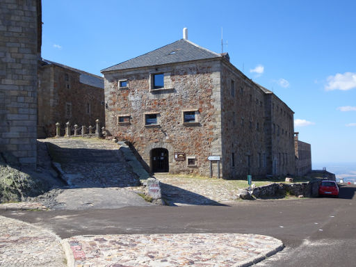 Peña de Francia, Spanien, Cafetería, Restaurant und Andenkengeschäft Hospederia de la Peña de Francia