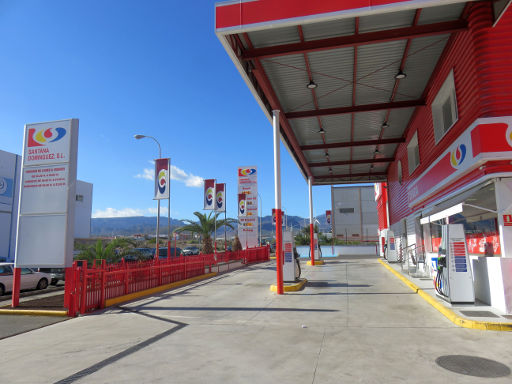 Urbanización La Esperanza Agüimes, Polígono Industrial de Arinaga, Calle de los Cactus 15, Spanien, Tankstelle Trans y Sum Santana Dominguez SLU