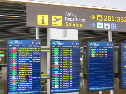 Flughafen Gran Canaria, LPA, Spanien, Anzeigetafeln Abflugbereich