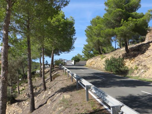 Ibiza, Spanien, Mietwagen Strecke PM–812 Sant Antoni – Santa Agnes de Corona, Steigung und Kurve