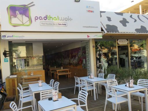 Ibiza, Spanien, padthaiwok® Thai Noodles Bar, Außenansicht padthaiwok® in der Avenida Pere Matutes Noguera 64, 07800 Eivissa, Ibiza