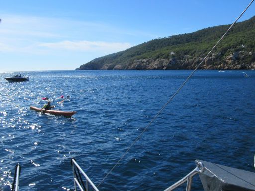 ibiziOWS 2025, Ibiza, Spanien, Schwimmen entlang der Küste