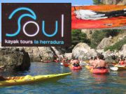 Soul Kayak Tours, La Herradura, Spanien, Gruppe mit 19 Personen