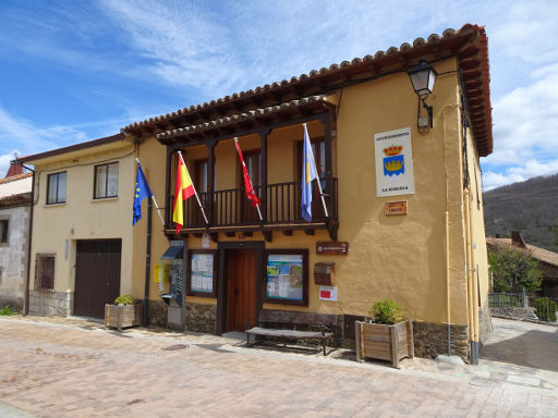 La Hiruela, Spanien, Bürgeramt und Touristeninformation