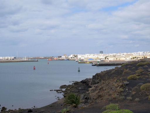 Burg San José, Museo Internacional de Arte Contemporáneo, Arrecife, Lanzarote, Spanien, Blick auf den Hafen