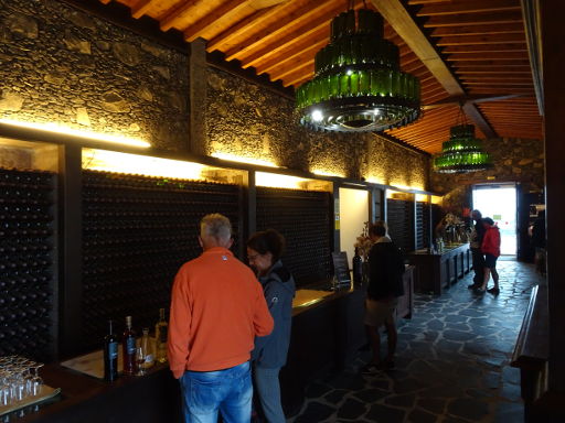 Bodegas Rubicón, Weingut, La Geria, Lanzarote, Spanien, Verköstigung und Verkauf im Eingangsbereich