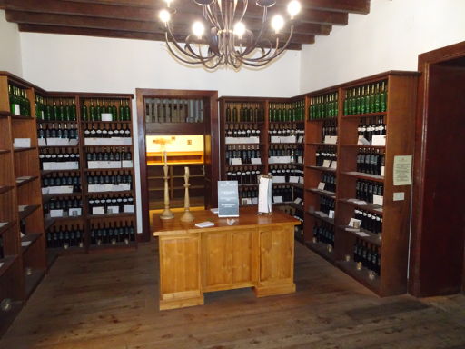 Bodegas Rubicón, Weingut, La Geria, Lanzarote, Spanien, Schränke und Kommentare der Gäste