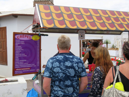 Wochenmarkt am Sonntag, Teguise, Lanzarote, Spanien, Crêpes