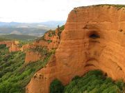 Las Médulas, Goldminen Kulturlandschaft, Spanien, Öffnungen der Stollen