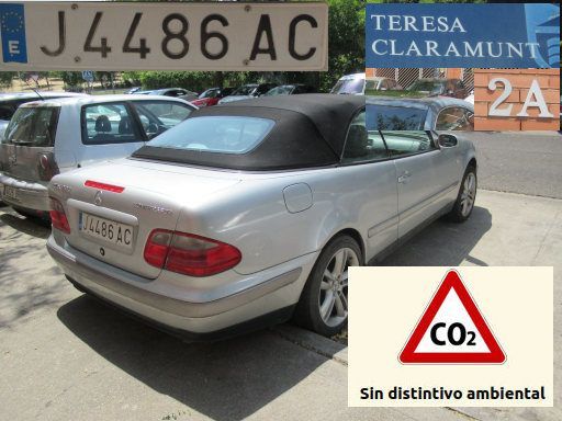 Veh&iacute;culos abandonados, verlassene Fahrzeuge, Legan&eacute;s, Spanien, Mercedes-Benz CLK 230 Kompressor, Kennzeichen J 4486 AC, Erstzulassung Februar 1999, Calle Teresa Claramunt 2 A, 28919 Legan&eacute;s im Juli 2026