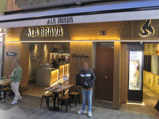 La Brava Steak House Lloret de Mar, Spanien, Außenansicht Lokal 1 in Carrer Sant Pere 41, 17310 Lloret de Mar