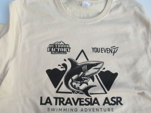 IX Traves&iacute;a a nado Los &Aacute;ngeles de San Rafael 2026, Schwimmwettbewerb, Los &Aacute;ngeles de San Rafael, Spanien, T-Shirt von ROLY® Gr&ouml;&szlig;e L 100 % Baumwolle