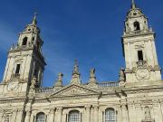 Kathedrale Santa María, Lugo, Spanien, Außenansicht am Praza Santa María 1, 27001 Lugo