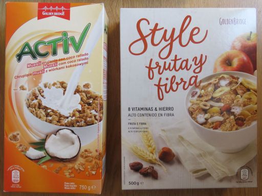 ALDI Supermercados, Madrid, Spanien, Activ Müsli 750 g und Style fruta y fibra 500 g