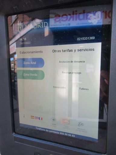 Anwohnerparkausweis, SER Servicio de Estacionamiento Regulado, Madrid, Spanien, Parkscheinautomat Bildschirm mit verschiedenen Optionen