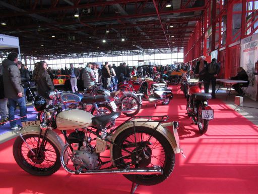 Classic Madrid Salón Internacional del Vehículo Clásico 2023, Madrid, Motorräder