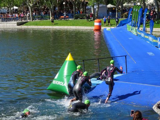 Copa del Mundo Triatlón 2019, Madrid, Spanien, Ziel Schwimmen