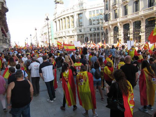 Demonstration gegen Corona Massnahmen 12. September 2020, Madrid, Spanien, Demonstrationszug auf der Calle de Alcalá Richtung Plaza de Cibeles