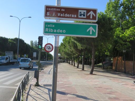 Lara Autoescuela, Fahrschule, Madrid, Spanien, 12 Tonnen maximales Gewicht