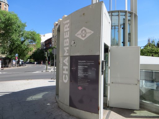 Estación de Chamberí, Madrid, Spanien, Eingang