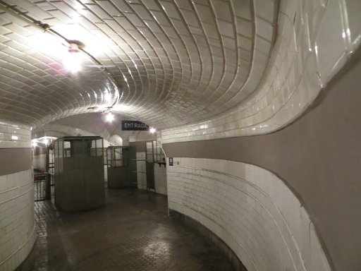 Estación de Chamberí, Madrid, Spanien, Eingang zur alten Station