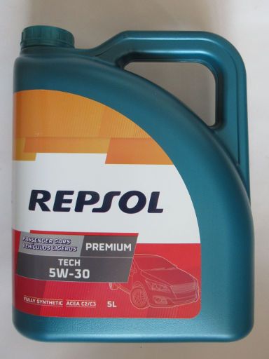 Feu Vert, Madrid, Spanien, Motoröl 5W–30 Feu Repsol Premium Tech