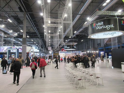 Fitur 2024 International Tourism Trade Fair, Madrid, Spanien, Halle 4 Stand von Portugal