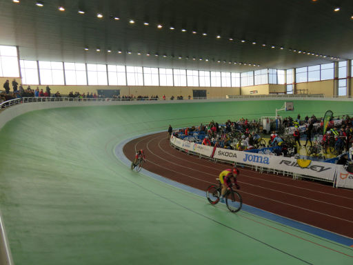 Copa de España, Cliclismo en Pista 2018, Galapagar, Madrid, Spanien, Sprint mit zwei Rennfahrern