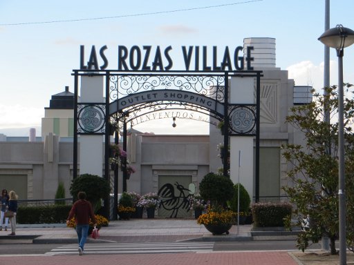 Las Rozas Village Chic Outlet Shopping(R), Madrid, Spanien, Eingang