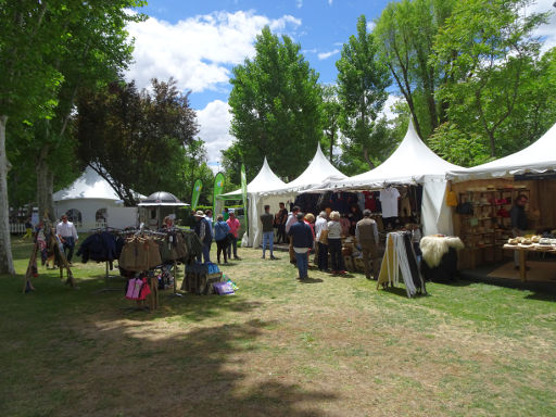 Longines Global Champions Tour Madrid 2019, Madrid, Spanien, Aussteller mit Zubehör, Mode und mehr