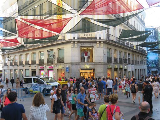 mado16 madrid orgullo 2016, Madrid, Spanien, Polizeikontrollen vor dem Puerta del Sol Platz