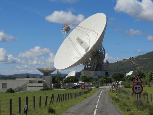 Madrid Deep Space Communications Complex NASA, Madrid Spanien, Landstraße M-531 von Madrid aus