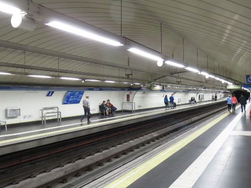 Metro, historische Station Pacífico, Madrid, Spanien, aktueller Bahnsteig
