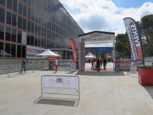 MotoMadrid 2017, Madrid, Spanien, Casa de Campo – Eingang Außengelände und Pabellón de Cristal