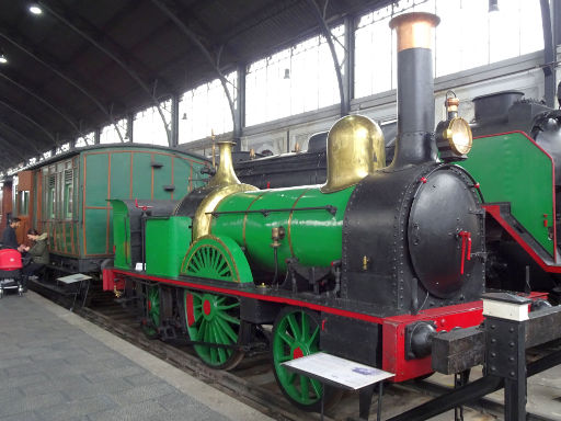 Museo del Ferrocarril, Eisenbahnmuseum, Madrid, Spanien, Dampflokomotive John Jones & Son Großbritannien Baujahr 1864