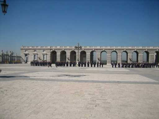Palacio Real de Madrid, Madrid, Spanien, Aufstellung der gesamten Garde