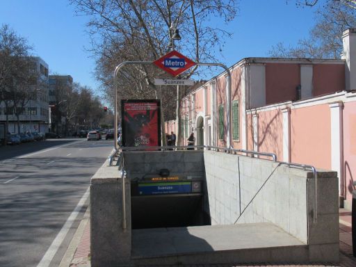 Park La Quinta de los Molinos, Mandelbaum Blüte, Madrid, Spanien, Metro Station Suanzes Linie 5