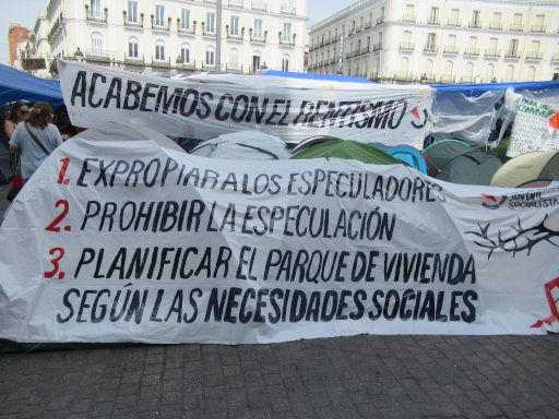Proteste Wohnungsrecht Plaza Puerta del Sol 2026, Madrid, Spanien, Forderungen der Coordinadora Juvenil Socialista
