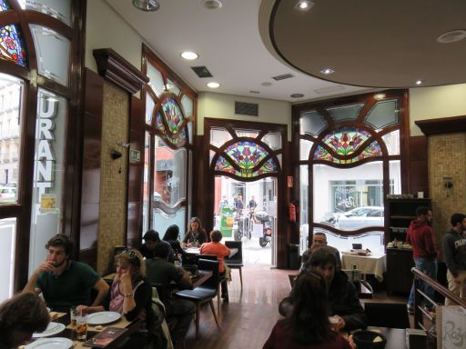 Restaurant Rayal, Madrid, Spanien, Einrichtung im spanischen Ambiente