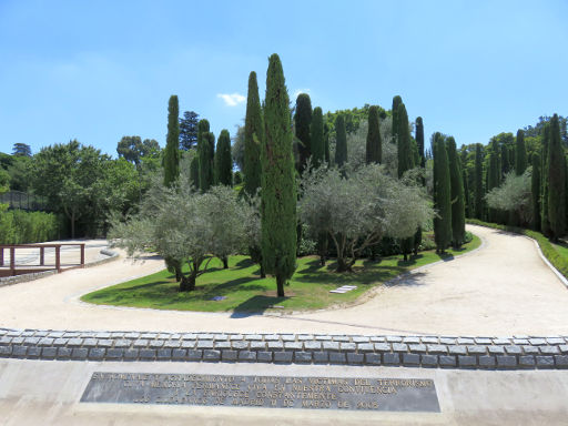 Madrid Segway® Retiro Park, Madrid, Spanien, Gedenkstätte für die Opfer des Terroranschlages vom 11.03.2004